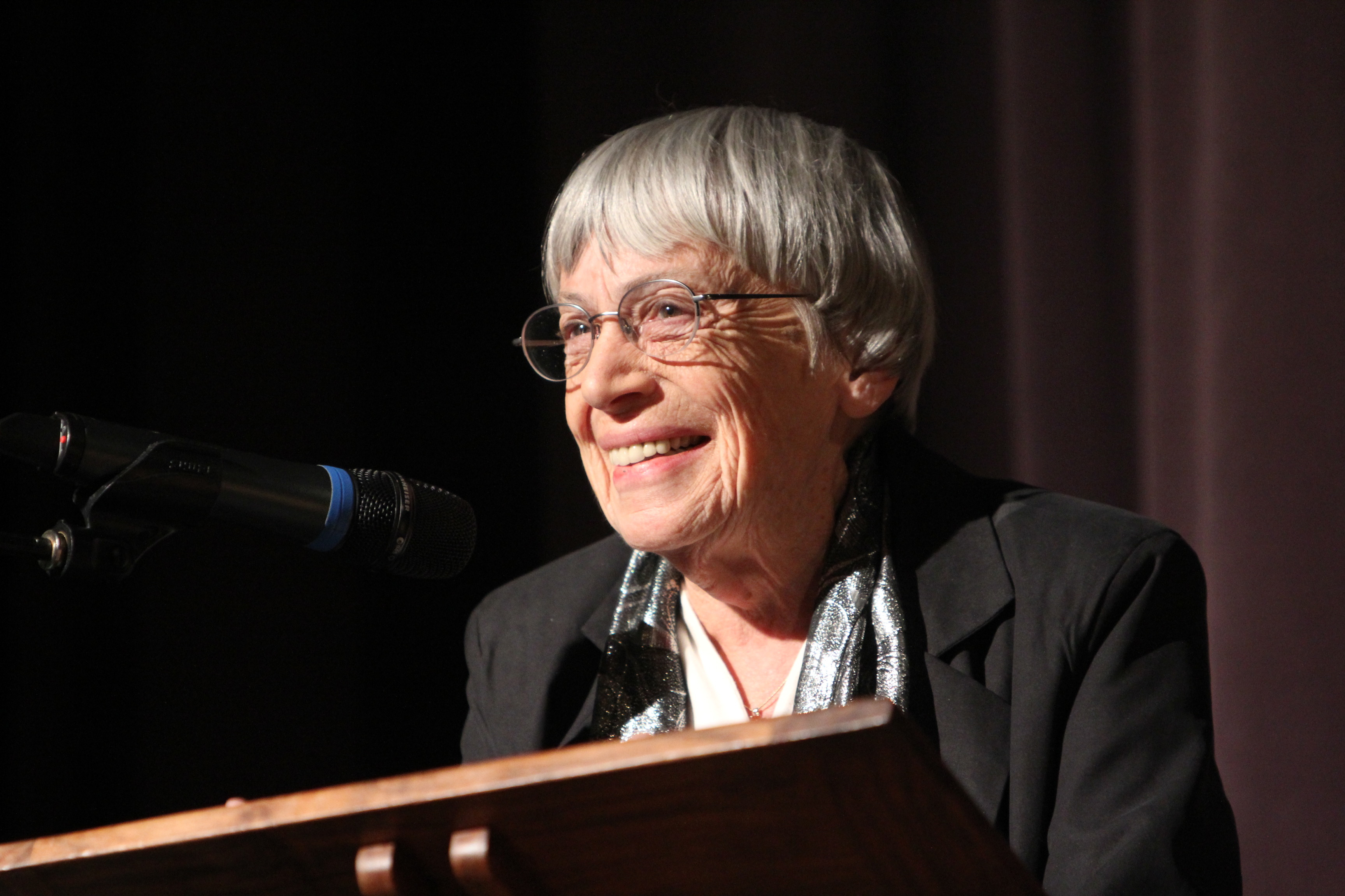 Знаменитые поэтессы. Ursula k. le Guin.