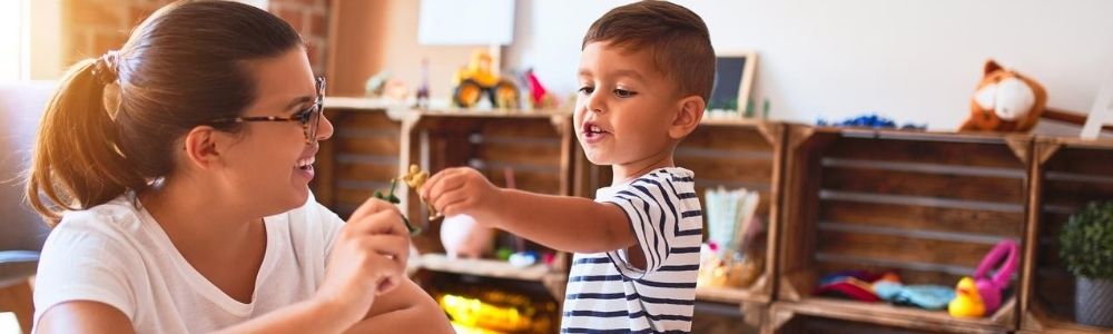 Why Pretend Play Is Important for Kids - Playing Pretend and Child  Development